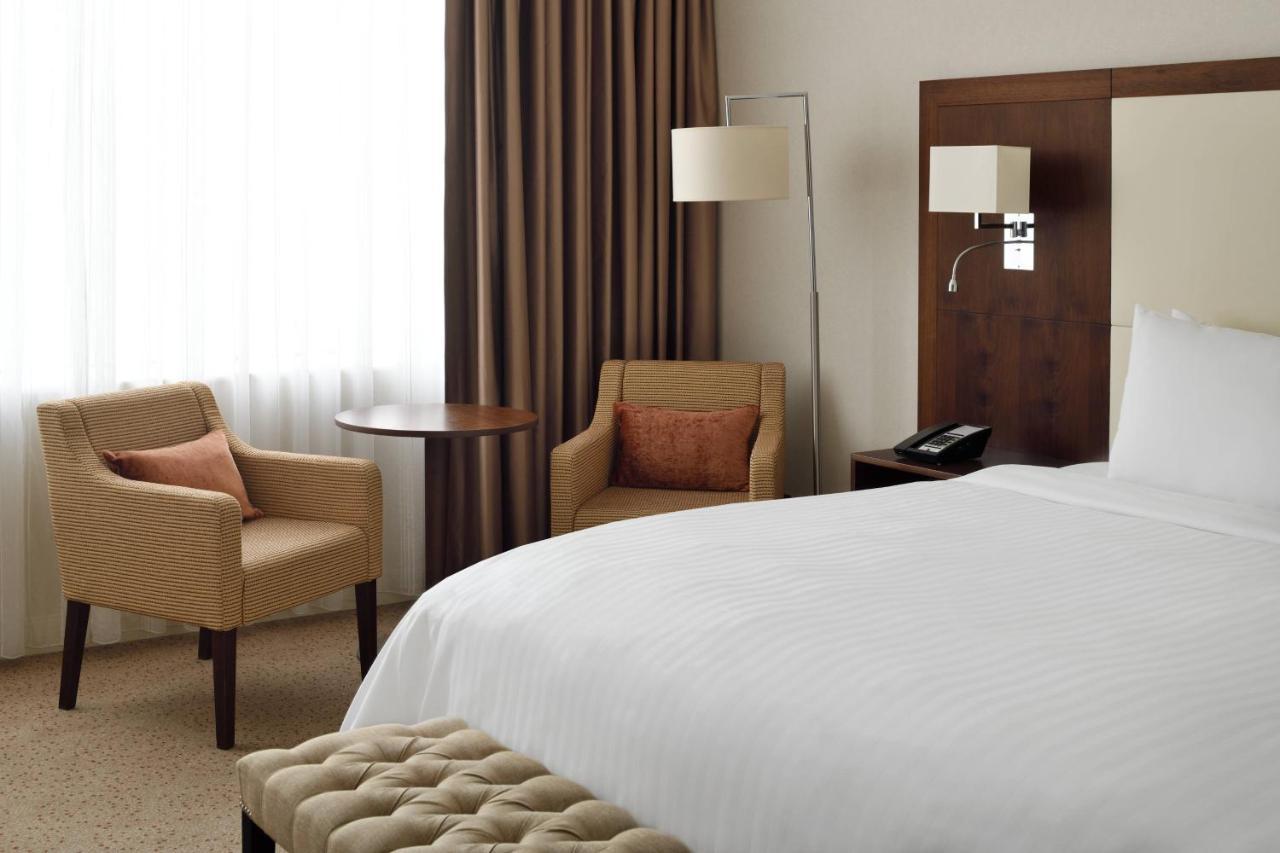 Courtyard By Marriott Riyadh Olaya Exterior foto