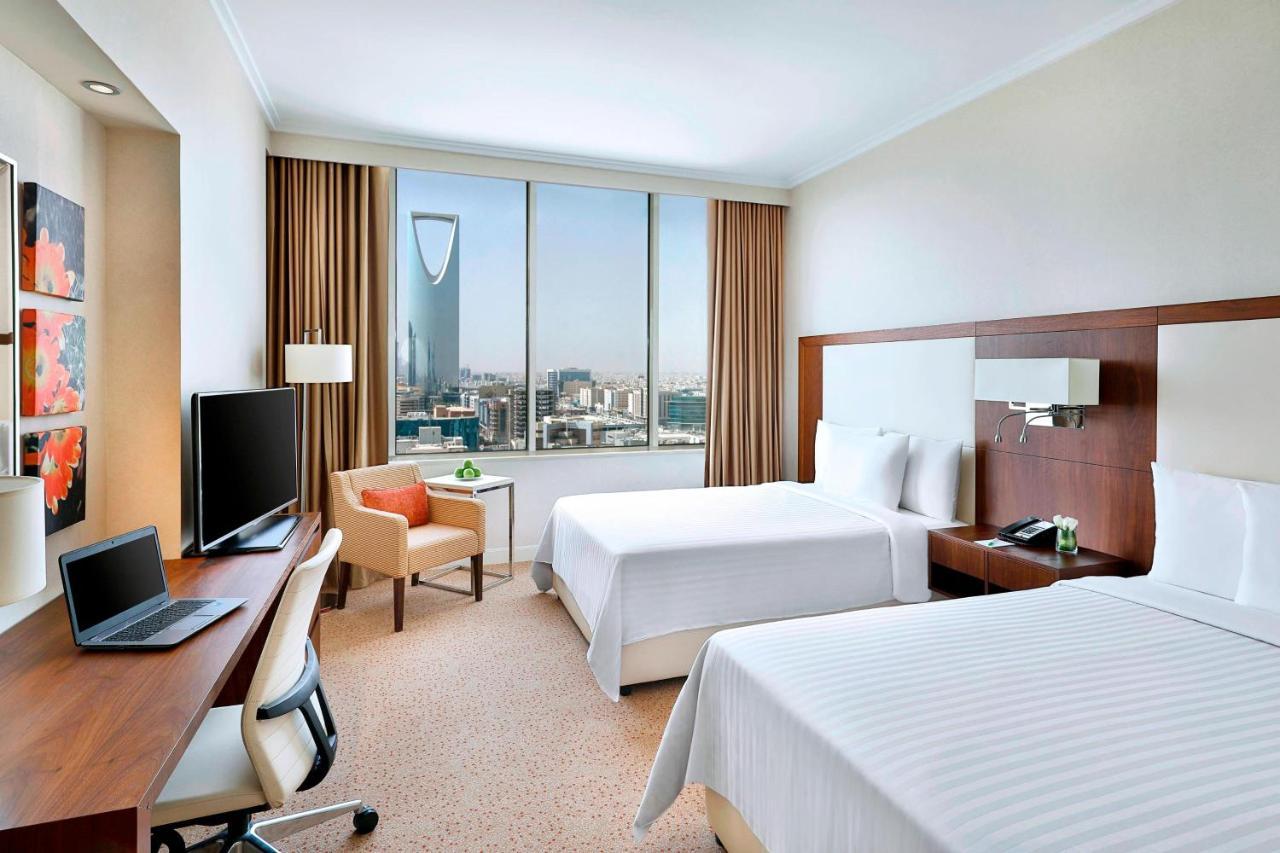 Courtyard By Marriott Riyadh Olaya Exterior foto