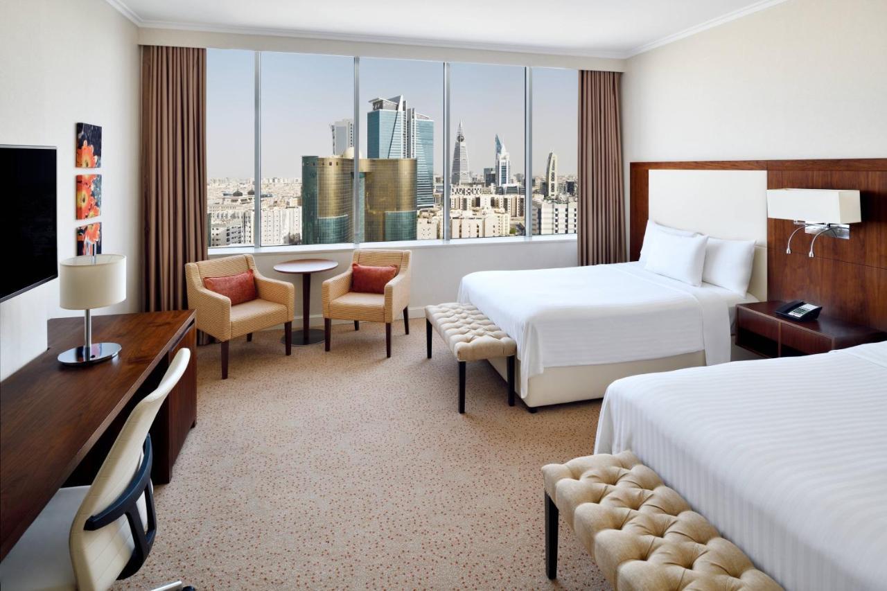 Courtyard By Marriott Riyadh Olaya Exterior foto
