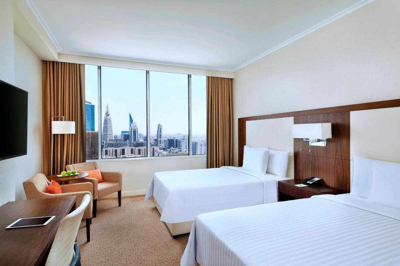 Courtyard By Marriott Riyadh Olaya Exterior foto