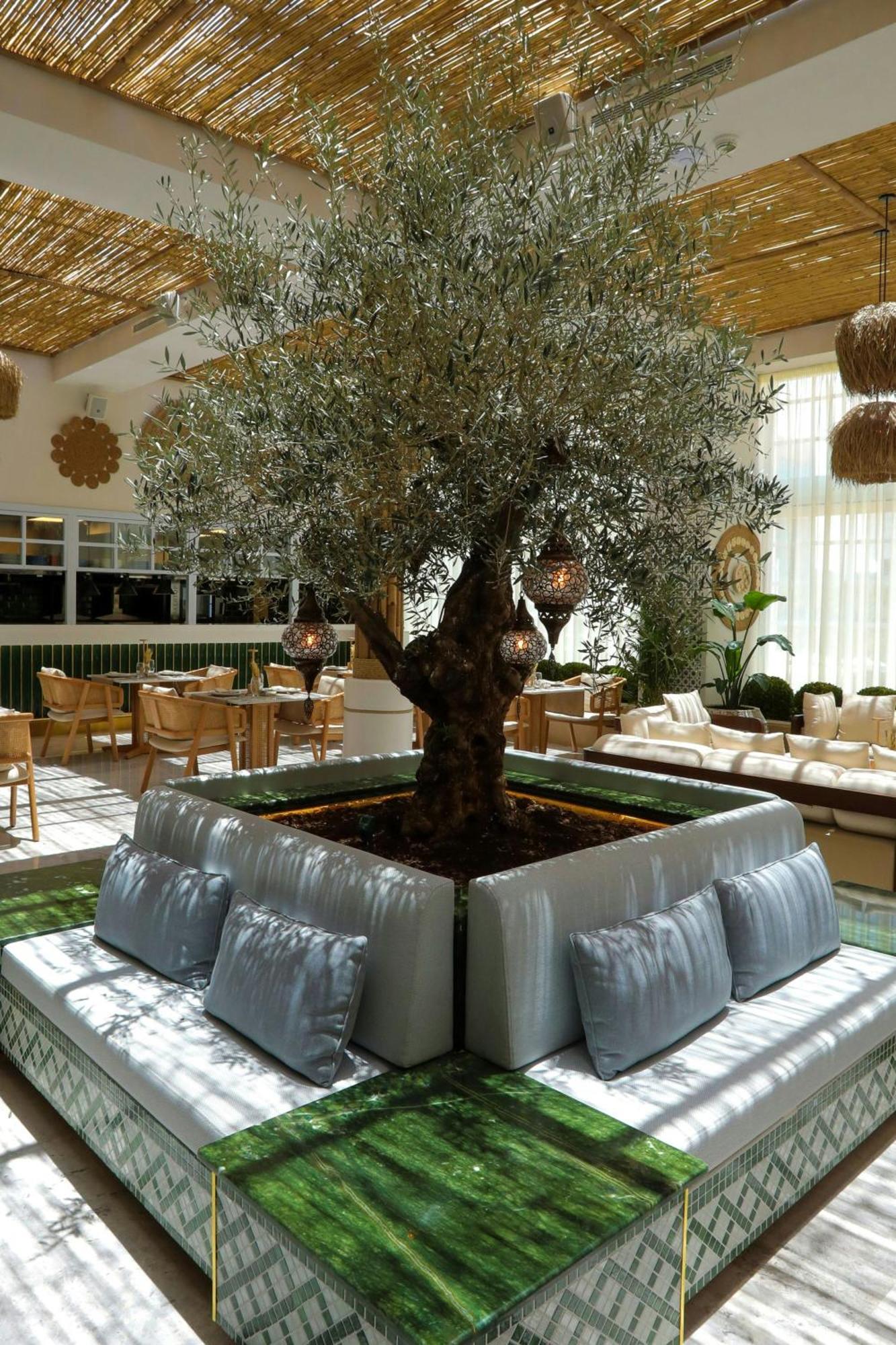 Courtyard By Marriott Riyadh Olaya Exterior foto